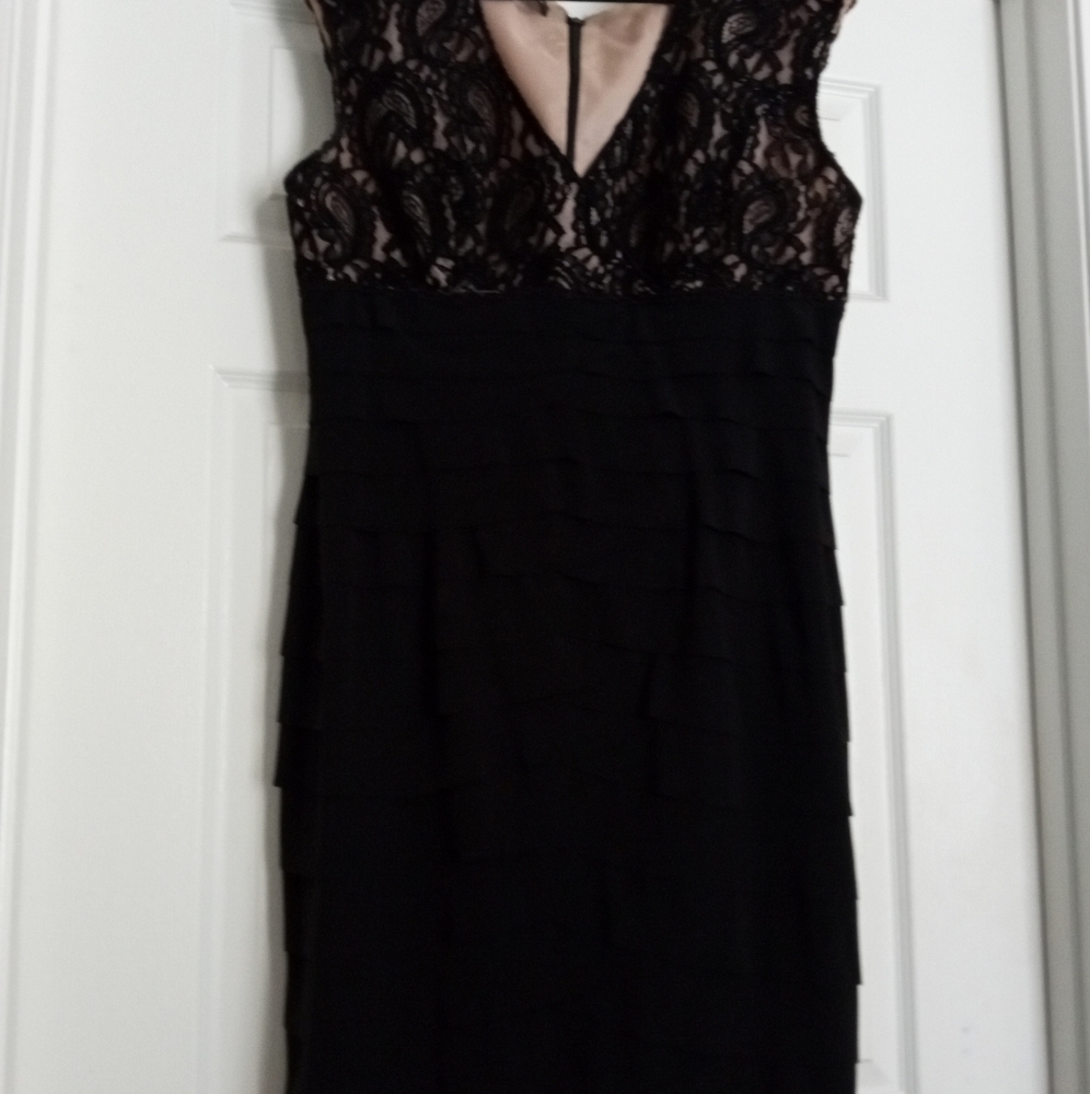 BLK elegant after 5 ladies dress. Short sleeves layer on bottom lace on top.